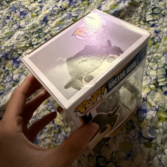 Funko Pop! Doctor Who - Fourth Doctor Vinyl Figure - Picture 14 of 14